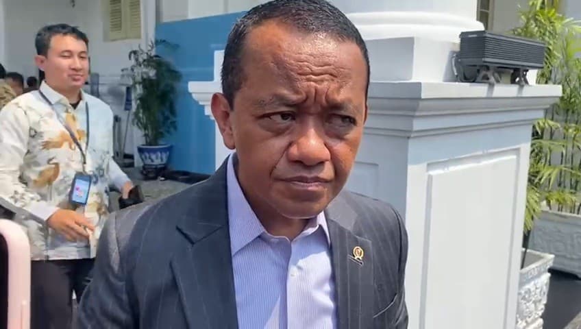 Begini Tanggapan Bahlil di Tengah Isu Reshuffle Sore Ini Begini Tanggapan Bahlil di Tengah Isu Reshuffle Sore Ini