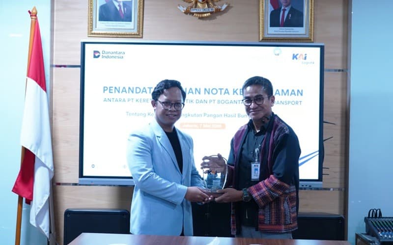 KAI Logistik Ekspansi Bisnis ke Layanan Pengiriman Hasil Bumi dan Hewan Ternak KAI Logistik Ekspansi Bisnis ke Layanan Pengiriman Hasil Bumi dan Hewan Ternak