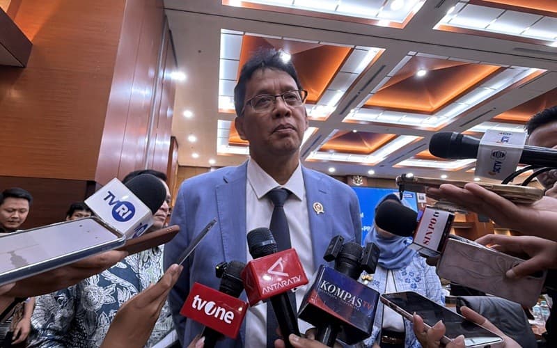 Sidang Debottlenecking Investasi, Purbaya Kedatangan Investor Swiss dan AS Sidang Debottlenecking Investasi, Purbaya Kedatangan Investor Swiss dan AS