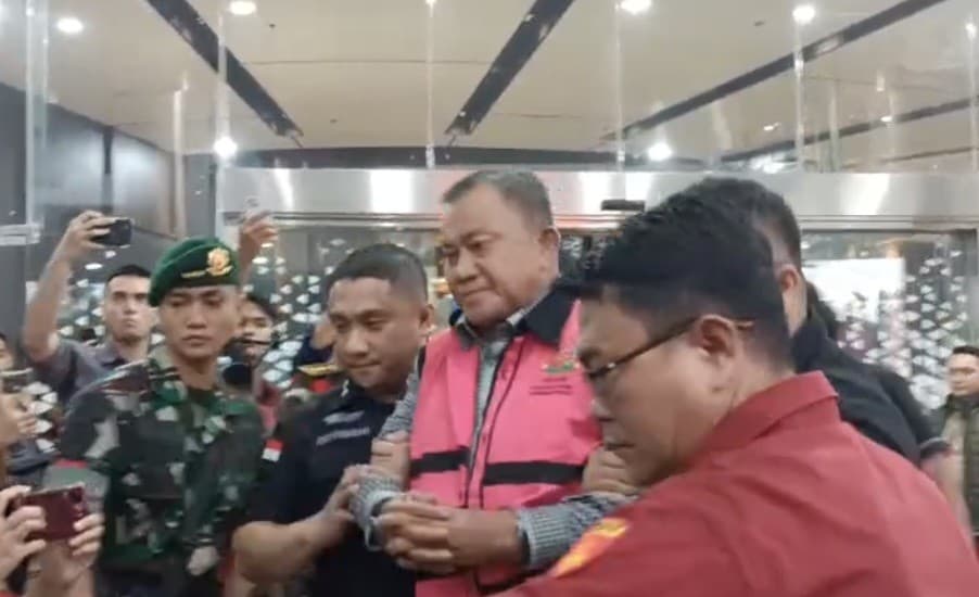 Tak Hanya Dadan, Kejagung Juga Tahan Eks Wakil Kepala BGN Sonny Sanjaya dan Lodewyk Pusung Tak Hanya Dadan, Kejagung Juga Tahan Eks Wakil Kepala BGN Sonny Sanjaya dan Lodewyk Pusung