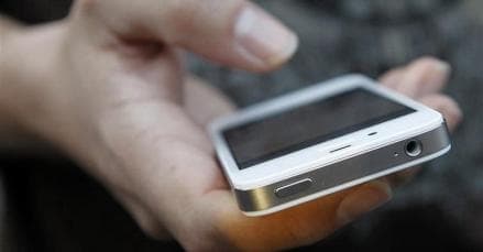 5 Ciri-Ciri iPhone yang Terkena Pemblokiran IMEI, Penting untuk Diketahui 5 Ciri-Ciri iPhone yang Terkena Pemblokiran IMEI, Penting untuk Diketahui