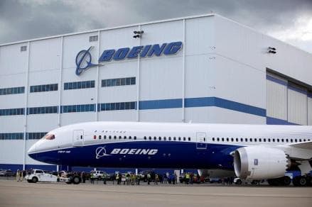 Intip Perbandingan Harga Pesawat Boeing dan Airbus, Mana yang Lebih Mahal Intip Perbandingan Harga Pesawat Boeing dan Airbus, Mana yang Lebih Mahal