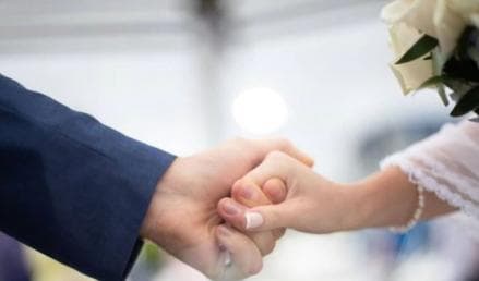 5 Adat Pernikahan Termahal di Indonesia, Sampai Berapa? 5 Adat Pernikahan Termahal di Indonesia, Sampai Berapa?