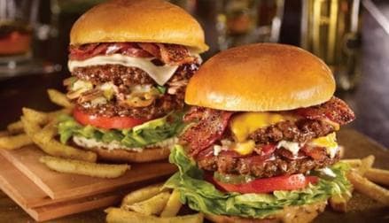 5 Bisnis Burger Artis dan Selebgram Indonesia yang Jarang Diketahui 5 Bisnis Burger Artis dan Selebgram Indonesia yang Jarang Diketahui