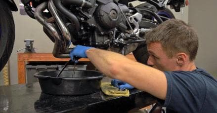 Biaya Perbaikan Oli Mesin Motor Rembes, Intip Kisarannya Biaya Perbaikan Oli Mesin Motor Rembes, Intip Kisarannya