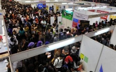 Tips Jitu Ikut Job Fair agar Sukses Melamar Kerja, Termasuk Mempersiapkan Dokumen Lengkap Tips Jitu Ikut Job Fair agar Sukses Melamar Kerja, Termasuk Mempersiapkan Dokumen Lengkap