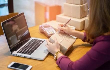 Platform Jualan Live Streaming Alternatif TikTok Shop, Apa Saja? Platform Jualan Live Streaming Alternatif TikTok Shop, Apa Saja?