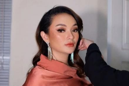 Zaskia Gotik Jual Rumahnya yang di Cikarang, Harganya Bikin Terheran-heran Zaskia Gotik Jual Rumahnya yang di Cikarang, Harganya Bikin Terheran-heran