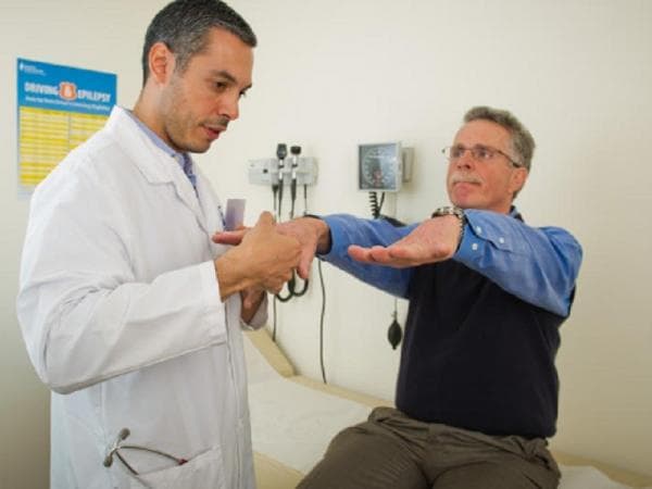 Sekolah Lama dan Tanggung Jawab Berat, Berapa Estimasi Gaji Dokter Bedah Jantung? Sekolah Lama dan Tanggung Jawab Berat, Berapa Estimasi Gaji Dokter Bedah Jantung?