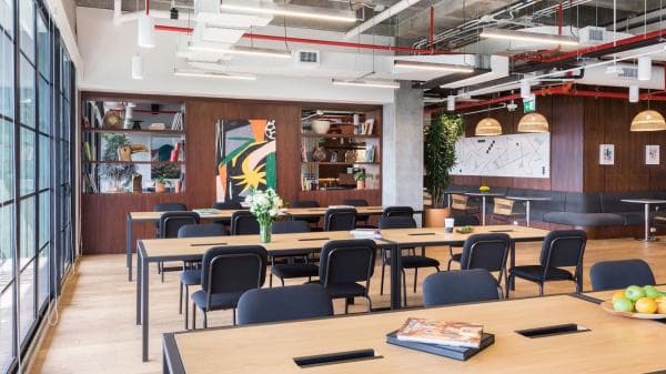 WeWork milik Softbank yang Pernah Jadi Startup Top di AS, Kini Nyatakan Bangkrut WeWork milik Softbank yang Pernah Jadi Startup Top di AS, Kini Nyatakan Bangkrut
