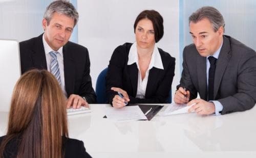 Contoh Perkenalan Diri saat Interview untuk Fresh Graduate dan Tipsnya Contoh Perkenalan Diri saat Interview untuk Fresh Graduate dan Tipsnya