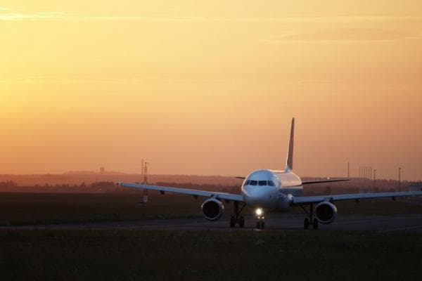 10 Barang yang Tidak Boleh Dibawa di Bagasi Pesawat 10 Barang yang Tidak Boleh Dibawa di Bagasi Pesawat