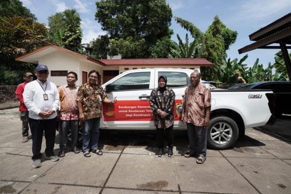 Mensos Beri Bantuan Kendaraan Kedaruratan di Papua Senilai Rp2,23 Miliar