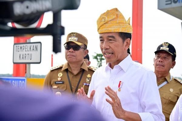 Jokowi Resmikan Tol Tebing Tinggi-Indrapura dan Indrapura-Limapuluh