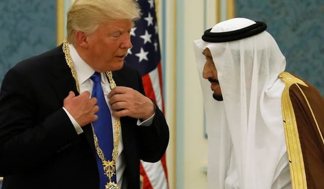 Trump Puji Raja Salman di Tengan Perang Iran: Dia Pemimpin Hebat! Trump Puji Raja Salman di Tengan Perang Iran: Dia Pemimpin Hebat!