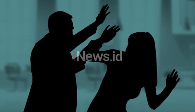 Brutal! Pria di Kutai Kartanegara Aniaya Kekasih Pakai Mandau karena Cemburu Brutal! Pria di Kutai Kartanegara Aniaya Kekasih Pakai Mandau karena Cemburu