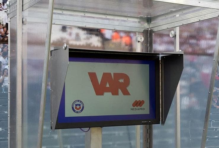 Heboh Ruang VAR Kosong di Liga 2, I.League Beri Penjelasan Mengejutkan Heboh Ruang VAR Kosong di Liga 2, I.League Beri Penjelasan Mengejutkan