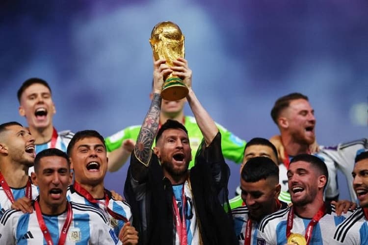 Daftar 10 Pemain dengan Penampilan Piala Dunia Terbanyak: Messi di Puncak Daftar 10 Pemain dengan Penampilan Piala Dunia Terbanyak: Messi di Puncak