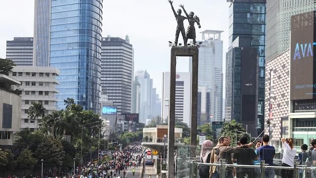 Pengumuman! CFD Sudirman-Thamrin Dimulai Pukul 05.30 WIB per 1 Juni Pengumuman! CFD Sudirman-Thamrin Dimulai Pukul 05.30 WIB per 1 Juni