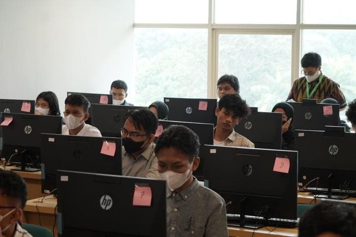 Modus Joki UTBK Terbongkar Berkat AI, Pelaku Pakai KTP dan Ijazah Palsu Modus Joki UTBK Terbongkar Berkat AI, Pelaku Pakai KTP dan Ijazah Palsu