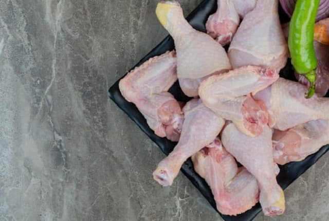 Harga Pangan Hari Ini 14 Desember 2025, Daging Ayam hingga Beras Naik? Harga Pangan Hari Ini 14 Desember 2025, Daging Ayam hingga Beras Naik?