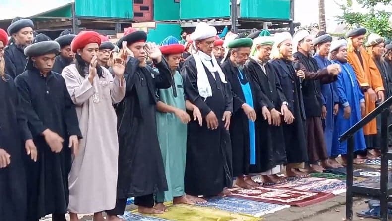 Jemaah An Nadzir di Gowa Sulsel Tetapkan 1 Ramadan 1447 H Jatuh pada 18 Februari 2026 Jemaah An Nadzir di Gowa Sulsel Tetapkan 1 Ramadan 1447 H Jatuh pada 18 Februari 2026