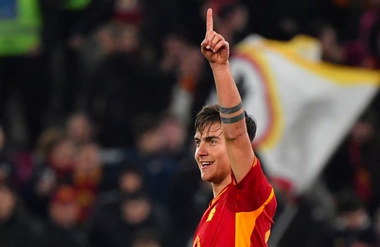 Paulo Dybala Buka Peluang Main di Premier League, AS Roma Ketar-ketir Paulo Dybala Buka Peluang Main di Premier League, AS Roma Ketar-ketir