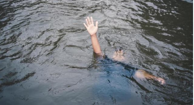 Pria ODGJ di Bogor Tewas Tenggelam usai Ceburkan Diri di Situ Cikaret Pria ODGJ di Bogor Tewas Tenggelam usai Ceburkan Diri di Situ Cikaret