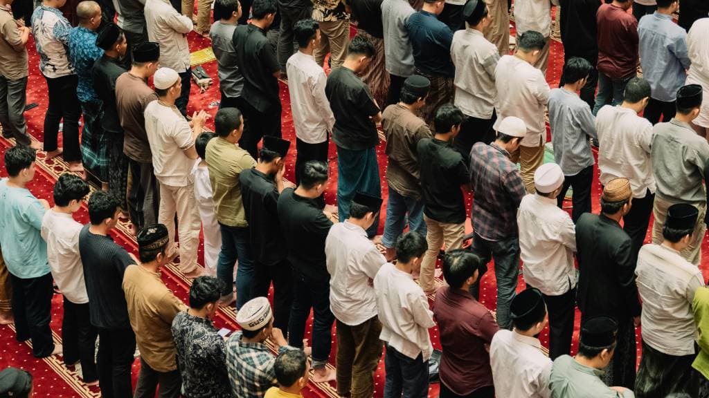 Tata Cara Shalat Tarawih 11 Rakaat 4 4 3, Lengkap Bacaan Niat dan Doanya Tata Cara Shalat Tarawih 11 Rakaat 4 4 3, Lengkap Bacaan Niat dan Doanya
