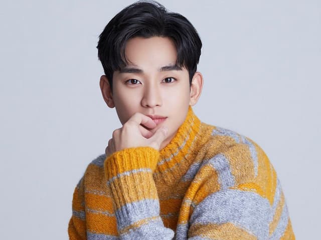 Usai Dihantam Skandal, Kim Soo Hyun Comeback Jadi Brand Ambassador! Usai Dihantam Skandal, Kim Soo Hyun Comeback Jadi Brand Ambassador!