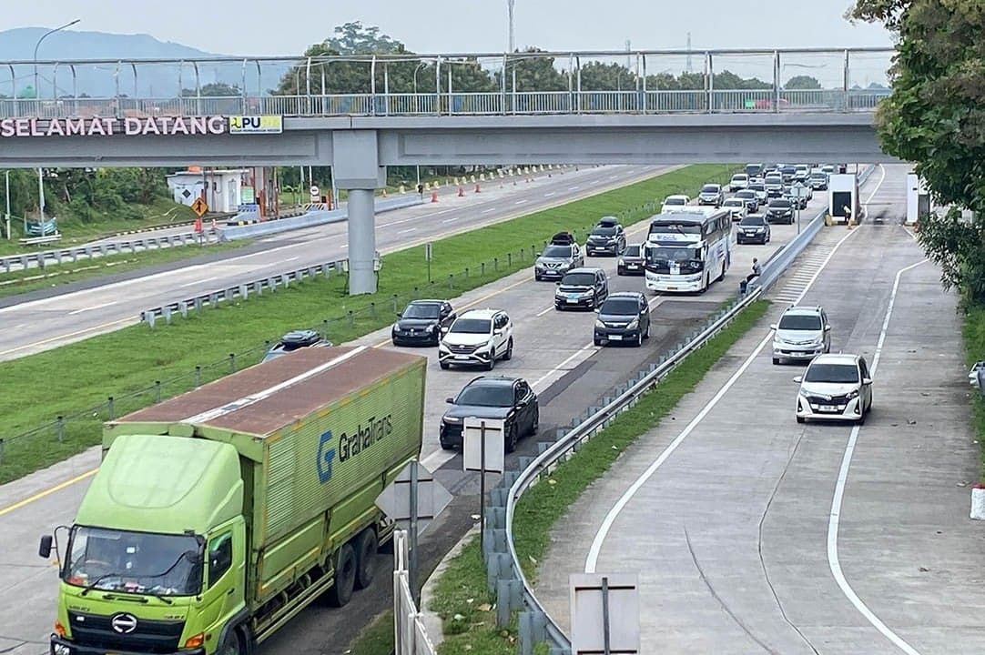 Pengumuman! Operasional Truk di Tol Dibatasi saat Mudik Lebaran Pengumuman! Operasional Truk di Tol Dibatasi saat Mudik Lebaran