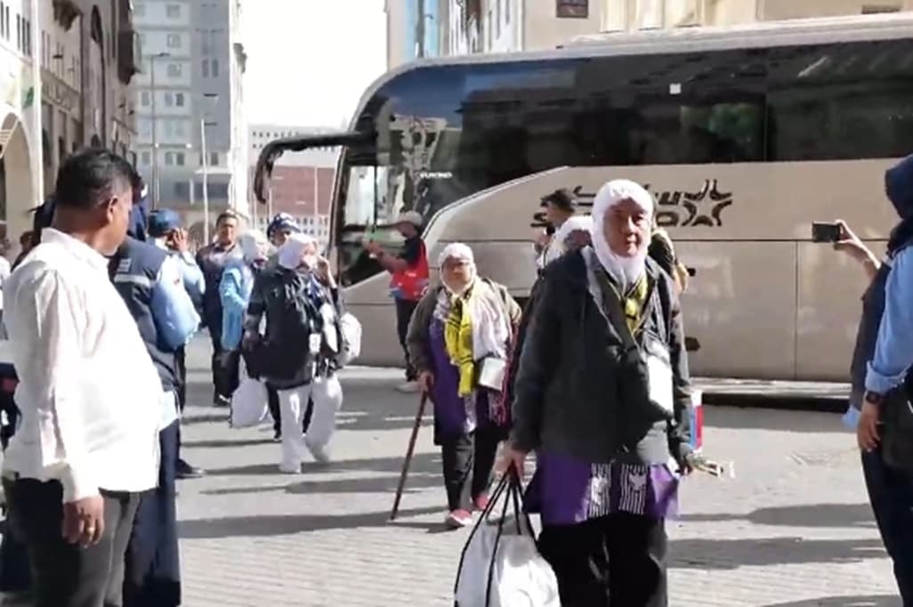 Kloter Pertama Jemaah Haji 2026 Berangkat 22 April, Masa Puncak 25-26 Mei Kloter Pertama Jemaah Haji 2026 Berangkat 22 April, Masa Puncak 25-26 Mei