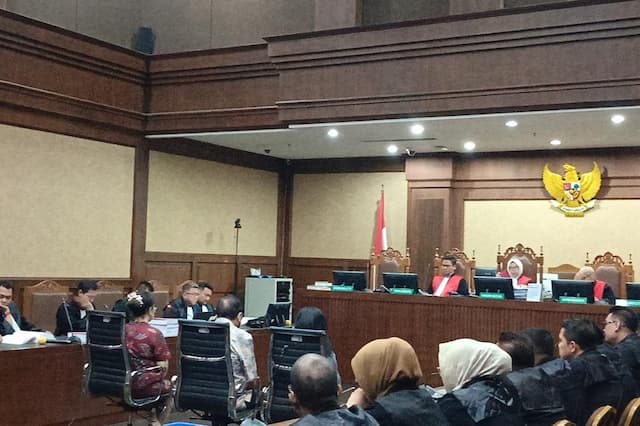 Kasasi Ditolak MA, Pengacara Ronald Tannur Lisa Rachmat Tetap Dipenjara 14 Tahun Kasasi Ditolak MA, Pengacara Ronald Tannur Lisa Rachmat Tetap Dipenjara 14 Tahun