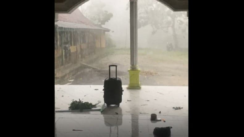 Cuaca Ekstrem Terjang 6 Provinsi, BMKG Minta Warga Waspadai Banjir dan Longsor Cuaca Ekstrem Terjang 6 Provinsi, BMKG Minta Warga Waspadai Banjir dan Longsor