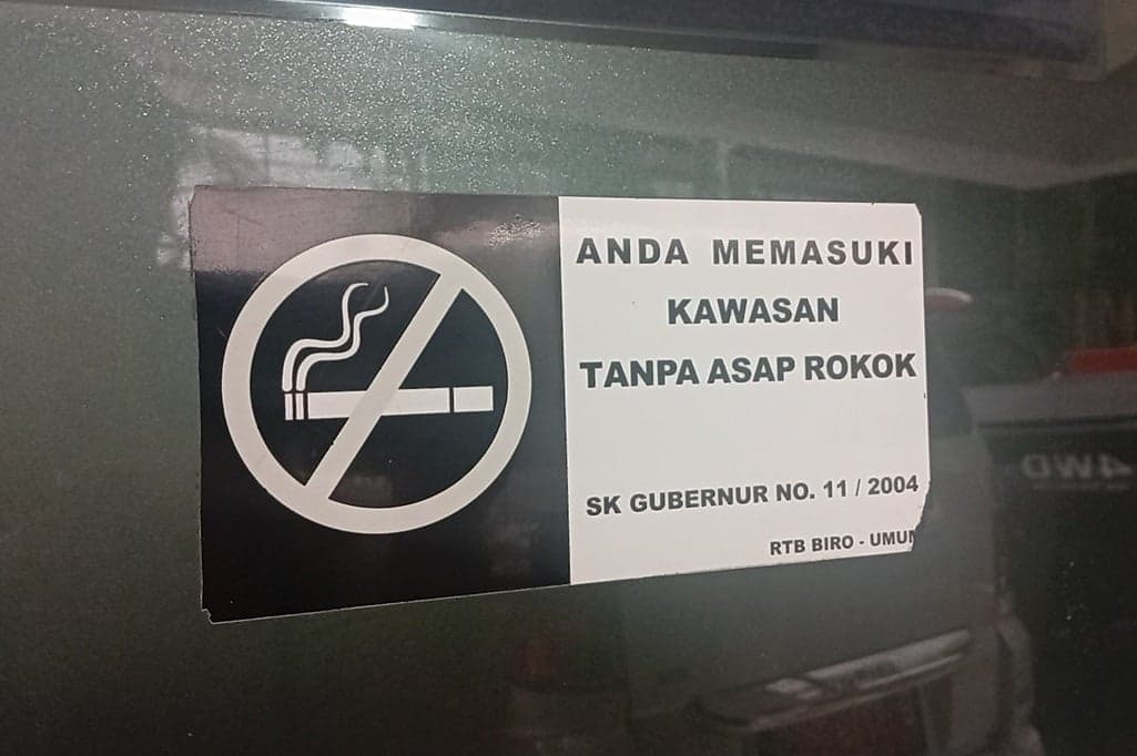 Pengamat Ingatkan Implementasi Perda Kawasan Tanpa Rokok Jakarta Tak Bebani Pedagang Kecil Pengamat Ingatkan Implementasi Perda Kawasan Tanpa Rokok Jakarta Tak Bebani Pedagang Kecil