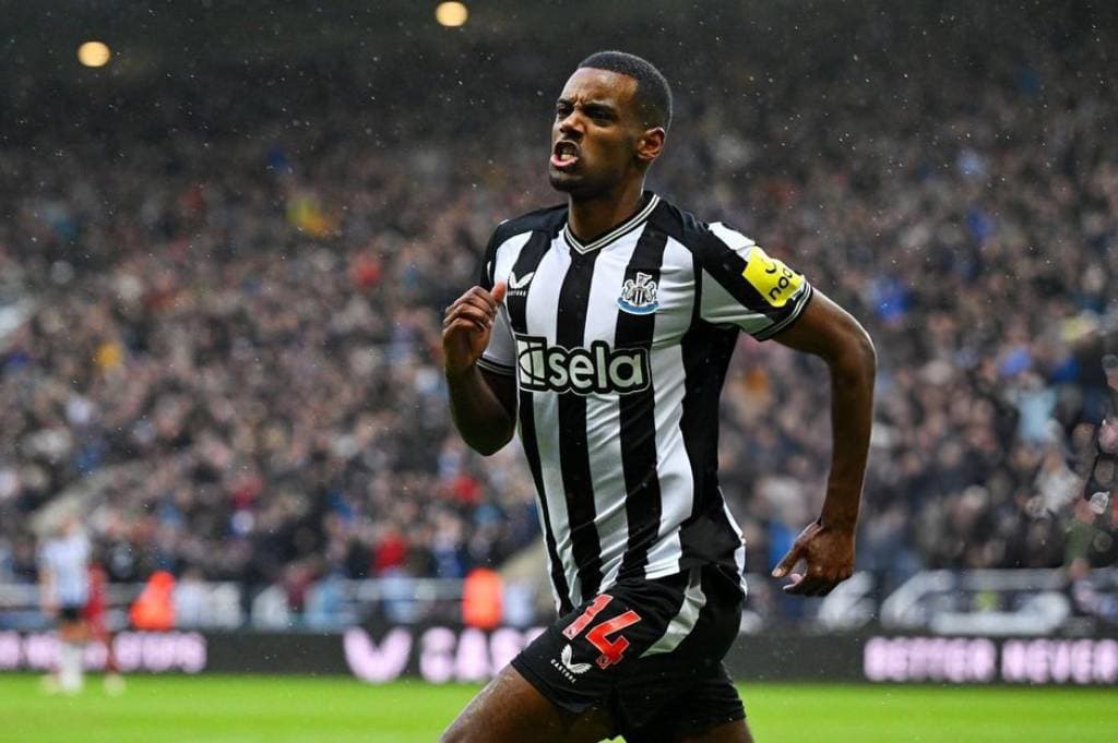 Tawaran Rp2,1 Triliun Liverpool untuk Alexander Isak Ditolak Mentah-Mentah Newcastle Tawaran Rp2,1 Triliun Liverpool untuk Alexander Isak Ditolak Mentah-Mentah Newcastle