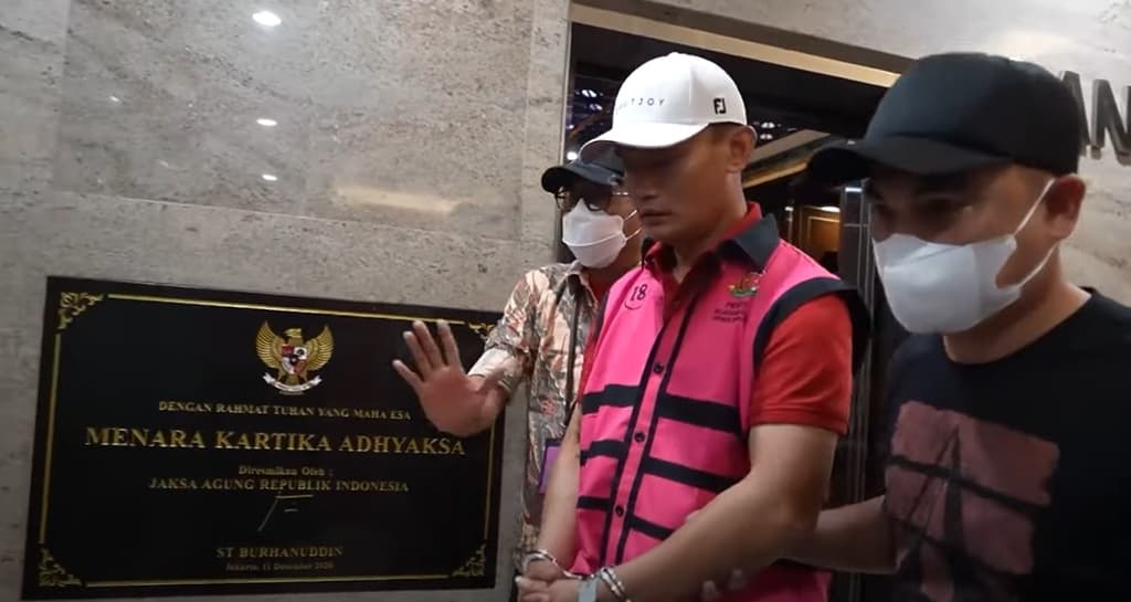 Vonis Eks Ketua PN Jaksel Diperberat Jadi 14 Tahun terkait Kasus Suap CPO Vonis Eks Ketua PN Jaksel Diperberat Jadi 14 Tahun terkait Kasus Suap CPO