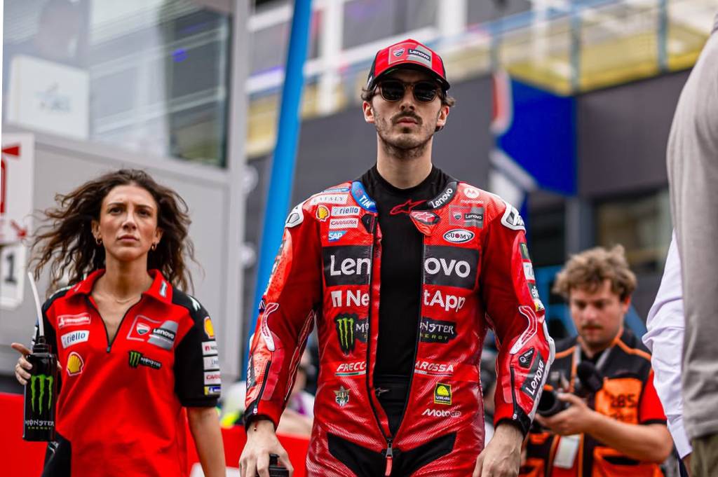 Bagnaia Terpuruk di MotoGP Hungaria 2025, Ducati Tetap Optimistis sang Juara Dunia Segera Bangkit Bagnaia Terpuruk di MotoGP Hungaria 2025, Ducati Tetap Optimistis sang Juara Dunia Segera Bangkit