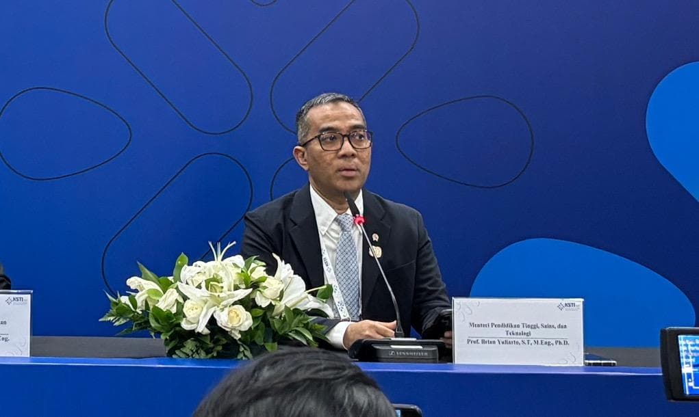 Kemendikti Soroti Kasus Mahasiswa FH UI, Tegaskan Nol Toleransi Kekerasan Seksual di Kampus Kemendikti Soroti Kasus Mahasiswa FH UI, Tegaskan Nol Toleransi Kekerasan Seksual di Kampus