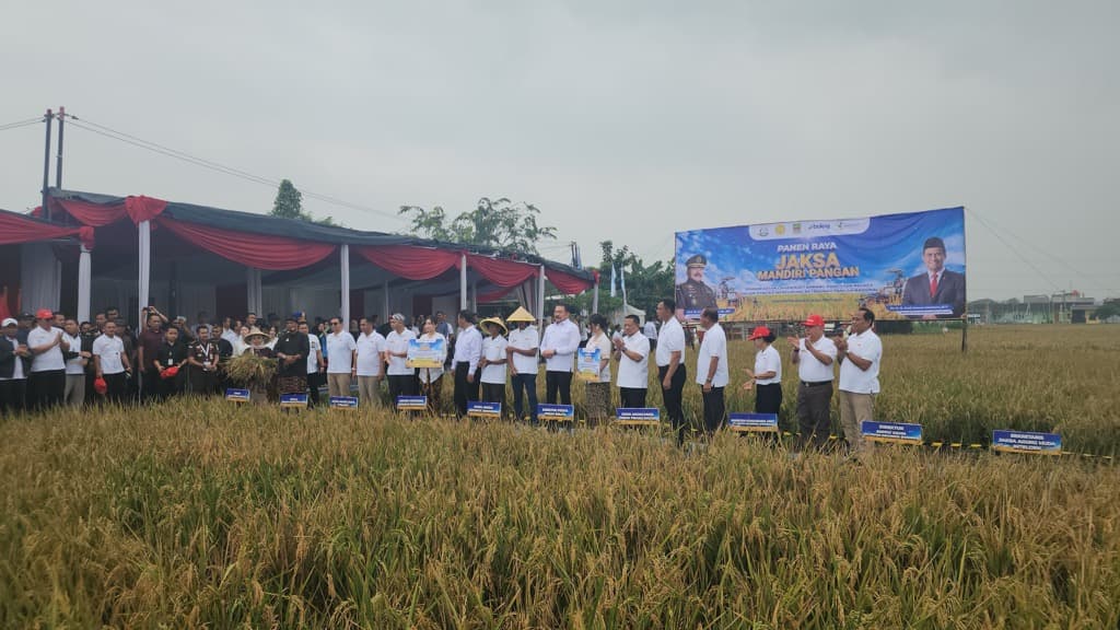 330 Hektare Lahan Sitaan Korupsi Milik Benny Tjokrosaputro Disulap Jadi Sawah 330 Hektare Lahan Sitaan Korupsi Milik Benny Tjokrosaputro Disulap Jadi Sawah