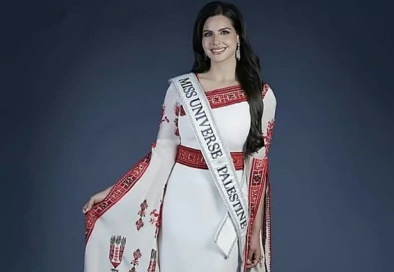 Sosok Nadeen Ayoub, Perempuan Palestina Pertama Ikut Miss Universe Sosok Nadeen Ayoub, Perempuan Palestina Pertama Ikut Miss Universe