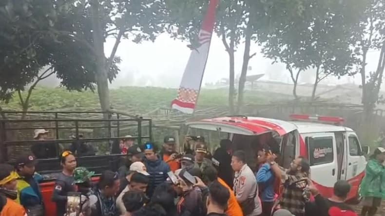 Pendaki Hilang di Gunung Butak Ditemukan, Kondisi Patah Kaki Pendaki Hilang di Gunung Butak Ditemukan, Kondisi Patah Kaki