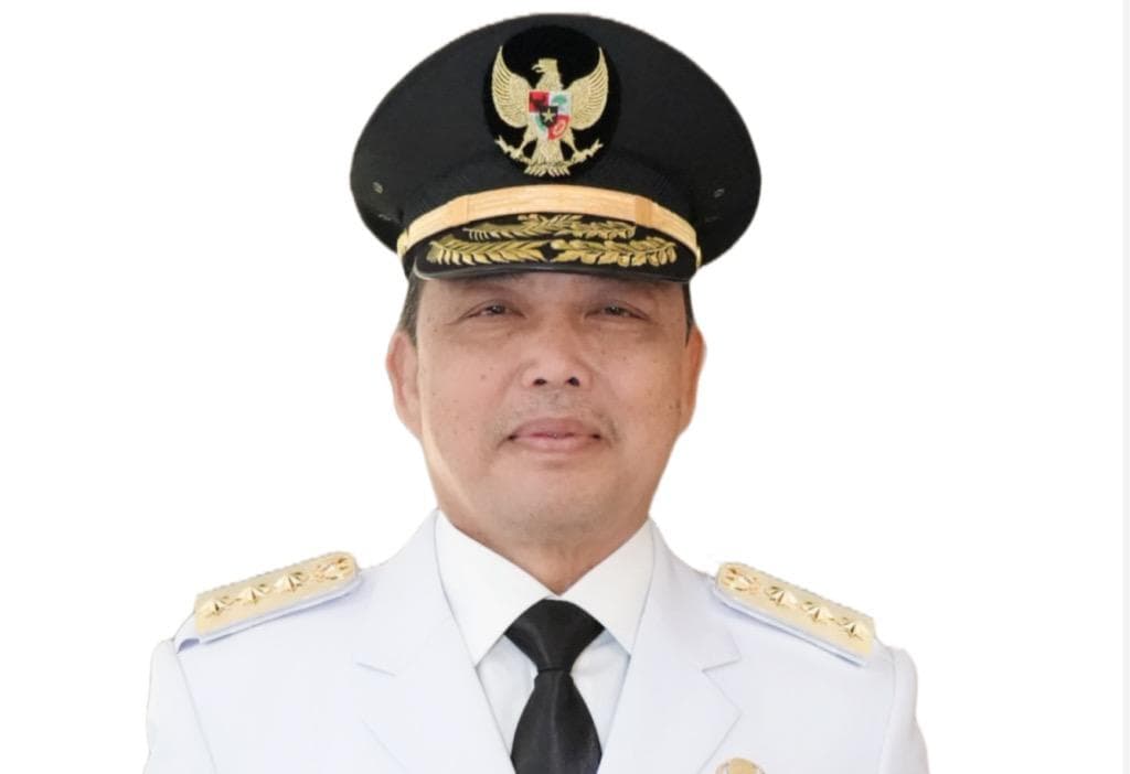 KPK Periksa Gubernur Kalbar Ria Norsan terkait Dugaan Korupsi di Mempawah KPK Periksa Gubernur Kalbar Ria Norsan terkait Dugaan Korupsi di Mempawah