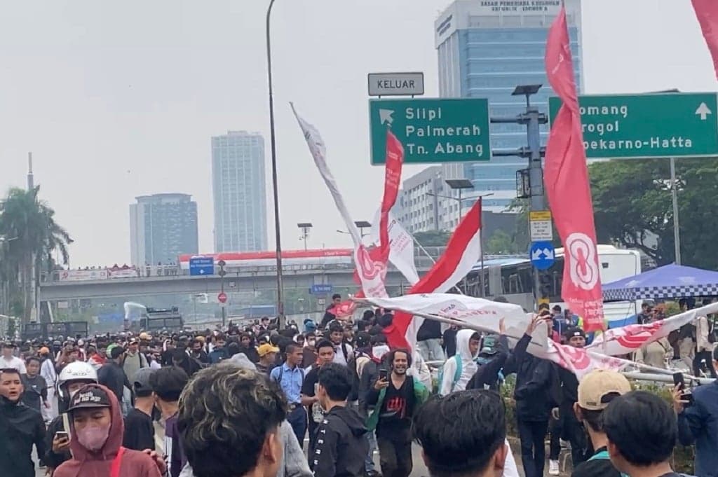 Polisi bakal Tindak Tegas Pedemo yang Tutup Jalan Tol Polisi bakal Tindak Tegas Pedemo yang Tutup Jalan Tol