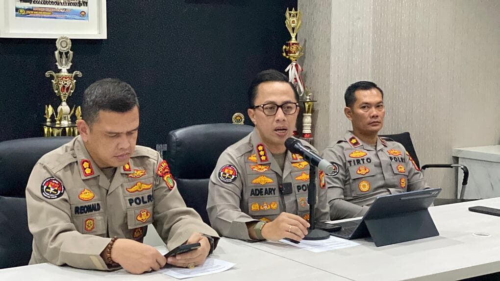 Demo di Gedung DPR Ricuh, Polisi: Ada Pihak yang Provokasi Demo di Gedung DPR Ricuh, Polisi: Ada Pihak yang Provokasi