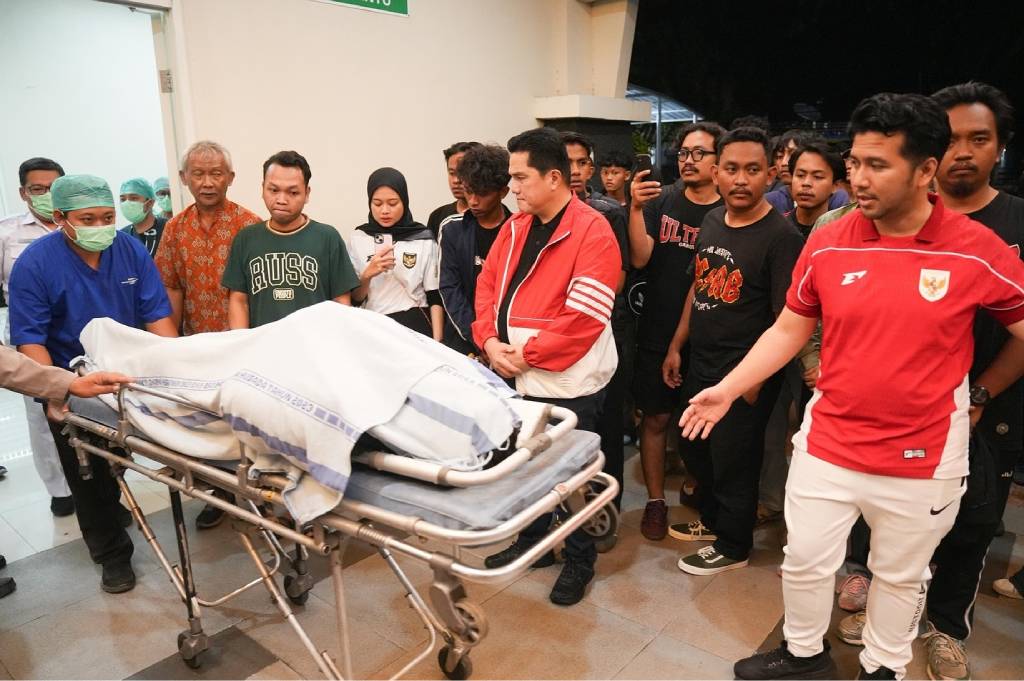 Kronologi Suporter Meninggal Dunia di GBT saat Timnas Indonesia vs Lebanon Kronologi Suporter Meninggal Dunia di GBT saat Timnas Indonesia vs Lebanon