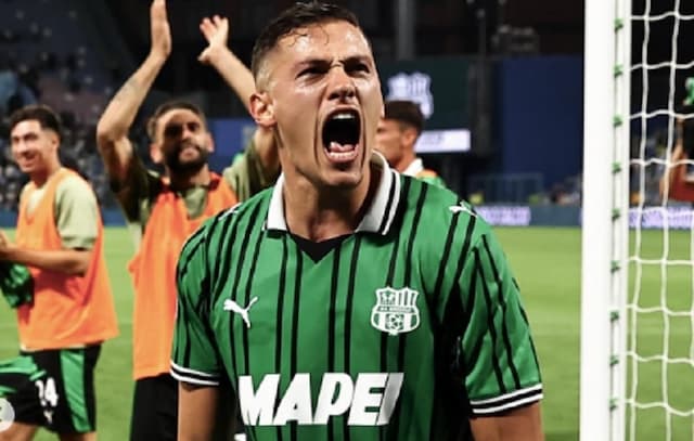 Rekan Setim Sebut Jay Idzes Angkat Moral Sassuolo saat Menang Comeback atas Fiorentina Rekan Setim Sebut Jay Idzes Angkat Moral Sassuolo saat Menang Comeback atas Fiorentina
