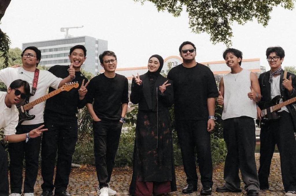 Bawakan Lagu Kota Ini Tak Sama Tanpamu, Nabila Taqiyyah X Nadhif Basalamah X Aziz Harun Banjir Pujian! Bawakan Lagu Kota Ini Tak Sama Tanpamu, Nabila Taqiyyah X Nadhif Basalamah X Aziz Harun Banjir Pujian!
