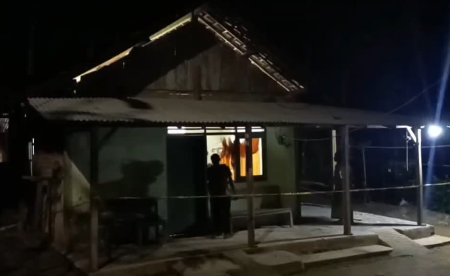 Kronologi Pria Ngamuk Bantai 5 Orang Sekeluarga Mantan Istri di Pacitan, 1 Tewas Kronologi Pria Ngamuk Bantai 5 Orang Sekeluarga Mantan Istri di Pacitan, 1 Tewas