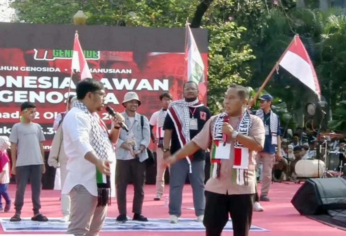 Tegas! Bedu dan Narji Serukan Terus Boikot Produk Dukung Israel di Aksi Bela Palestina Tegas! Bedu dan Narji Serukan Terus Boikot Produk Dukung Israel di Aksi Bela Palestina